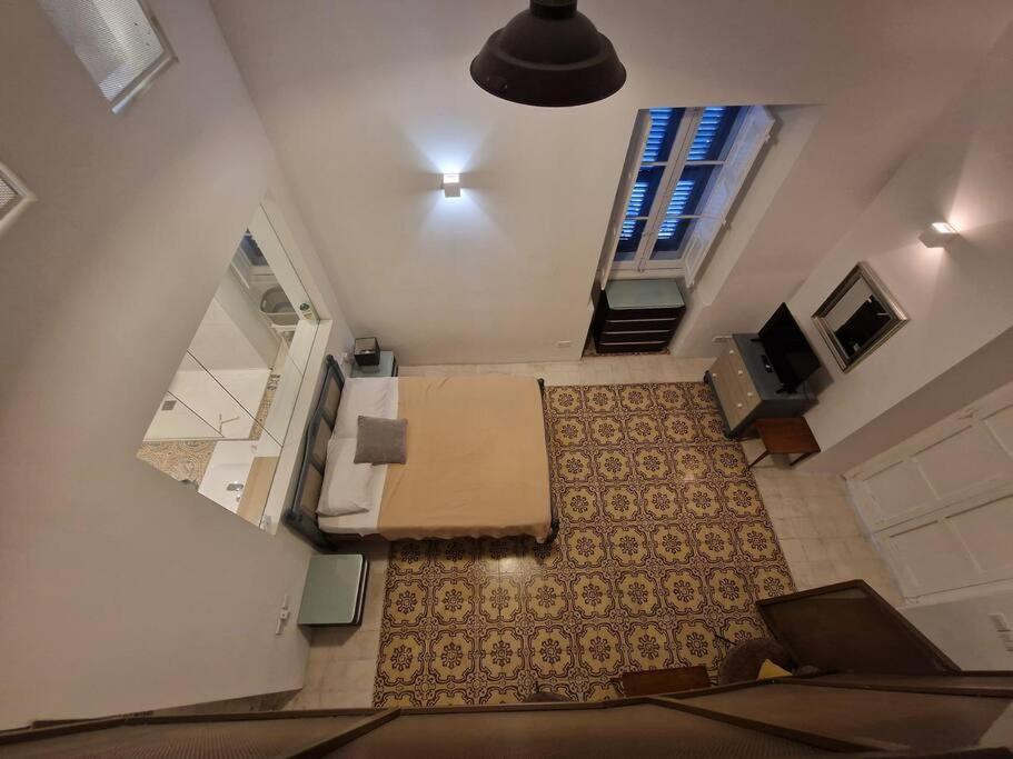 No 60, 2Nd Floor, Centrally Located, Fully Equipped Studio Apt Флориана Экстерьер фото